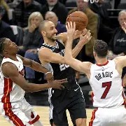 爱游戏体育sports-马刺队老将突然退役！荣誉殊荣！()